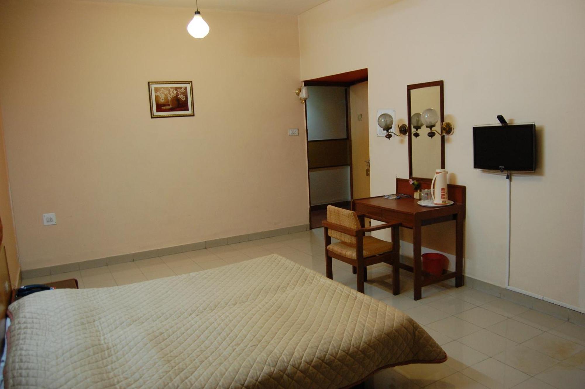 Hotel Raviraj Púna Exteriér fotografie